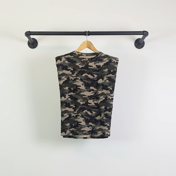 NWT Endless Rose Shopbop Revolve Camo Print Padded Shoulder Sleeveless Top - Picture 7 of 8